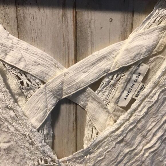 Blouse by American Eagle Size XS - Picture 3 of 5